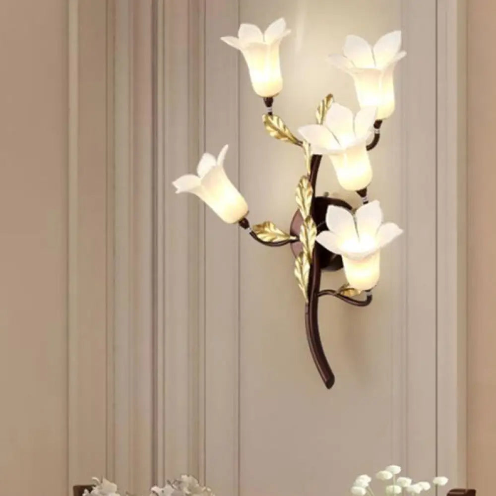 Blossom Metal Wall Sconce - 5-Head Led Lighting Fixture In Brass For Living Room Pastoral Design / B