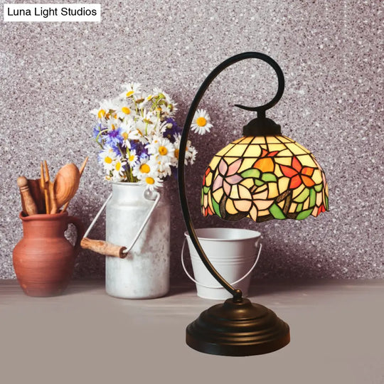 Blossom Pattern Tiffany Glass Desk Lamp - Pink/Orange 1-Head Night Table Light For Bedroom