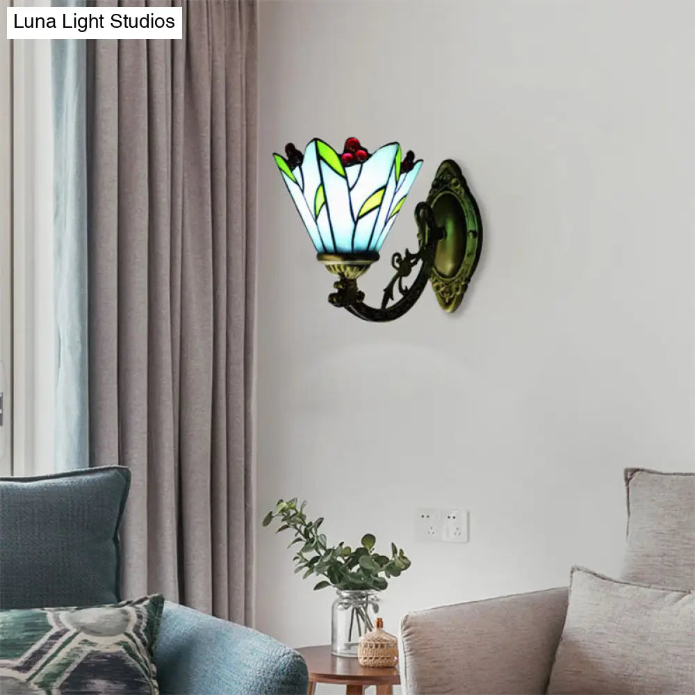 Blue Tiffany Wall Sconce With Stained Glass Flower And Leaf Design - Perfect For Kitchen Lighting