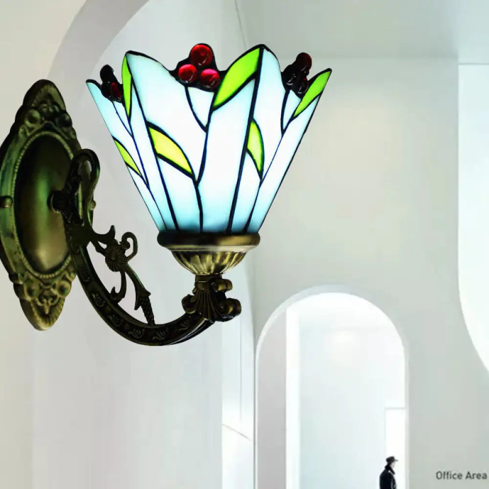 Blue Tiffany Wall Sconce With Stained Glass Flower And Leaf Design - Perfect For Kitchen Lighting