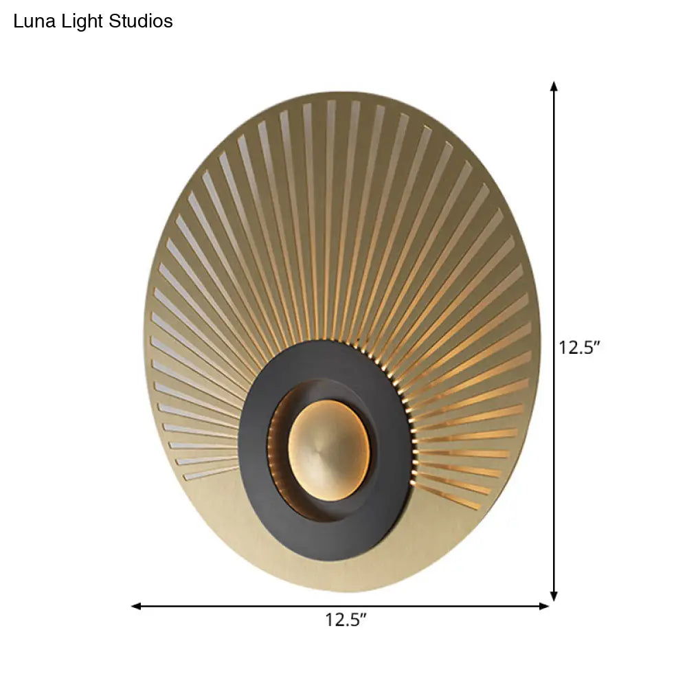 Brass Circular Led Porch Wall Light Fixture - Colonial Style Flush Mount Sconce