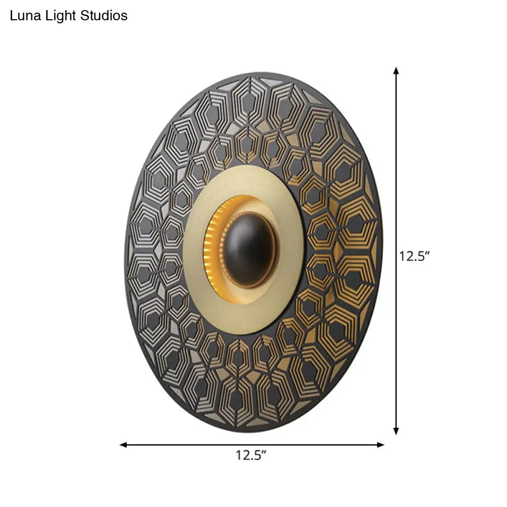 Brass Circular Led Porch Wall Light Fixture - Colonial Style Flush Mount Sconce