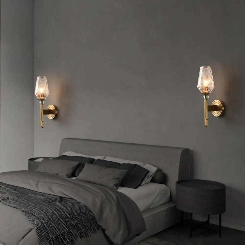 Brass Diamond Shaped Wall Sconce With Lattice Glass Shade - Modern Light