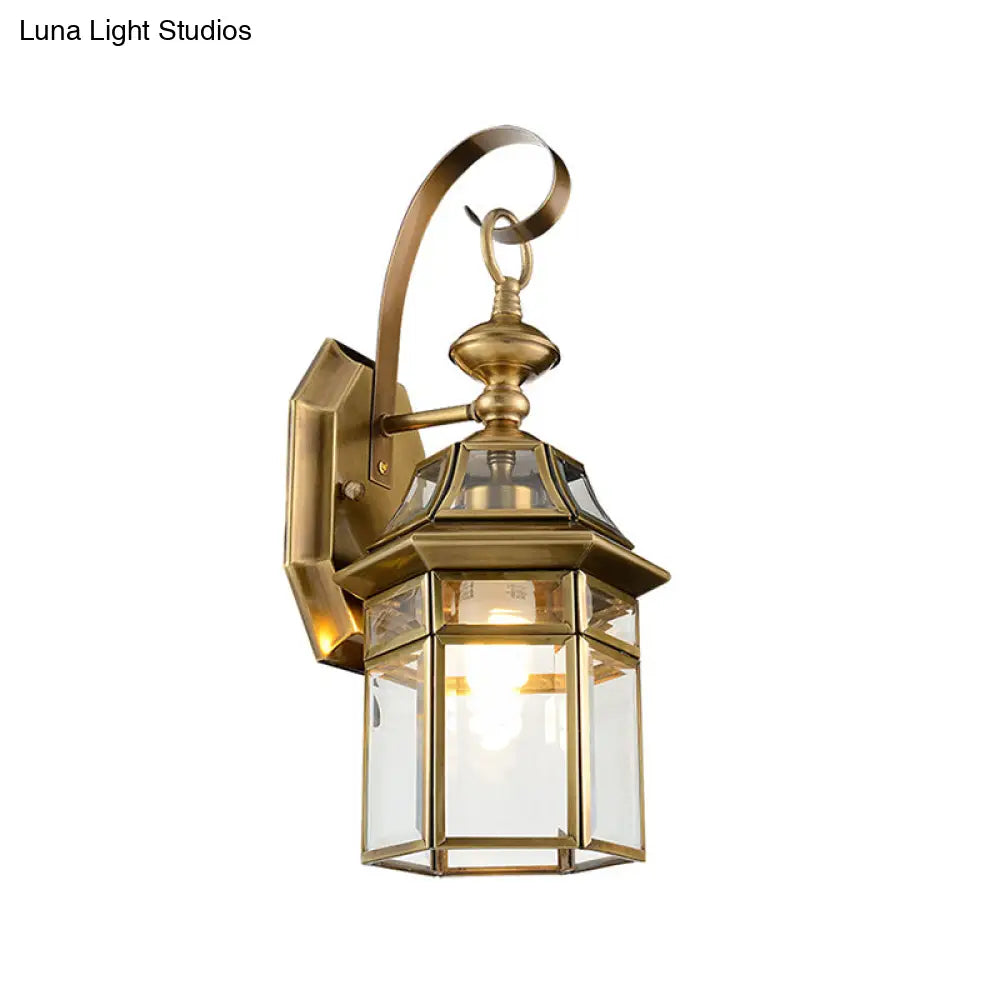 Brass Lantern Wall Lamp With Clear Glass Pane For Outdoor Lighting