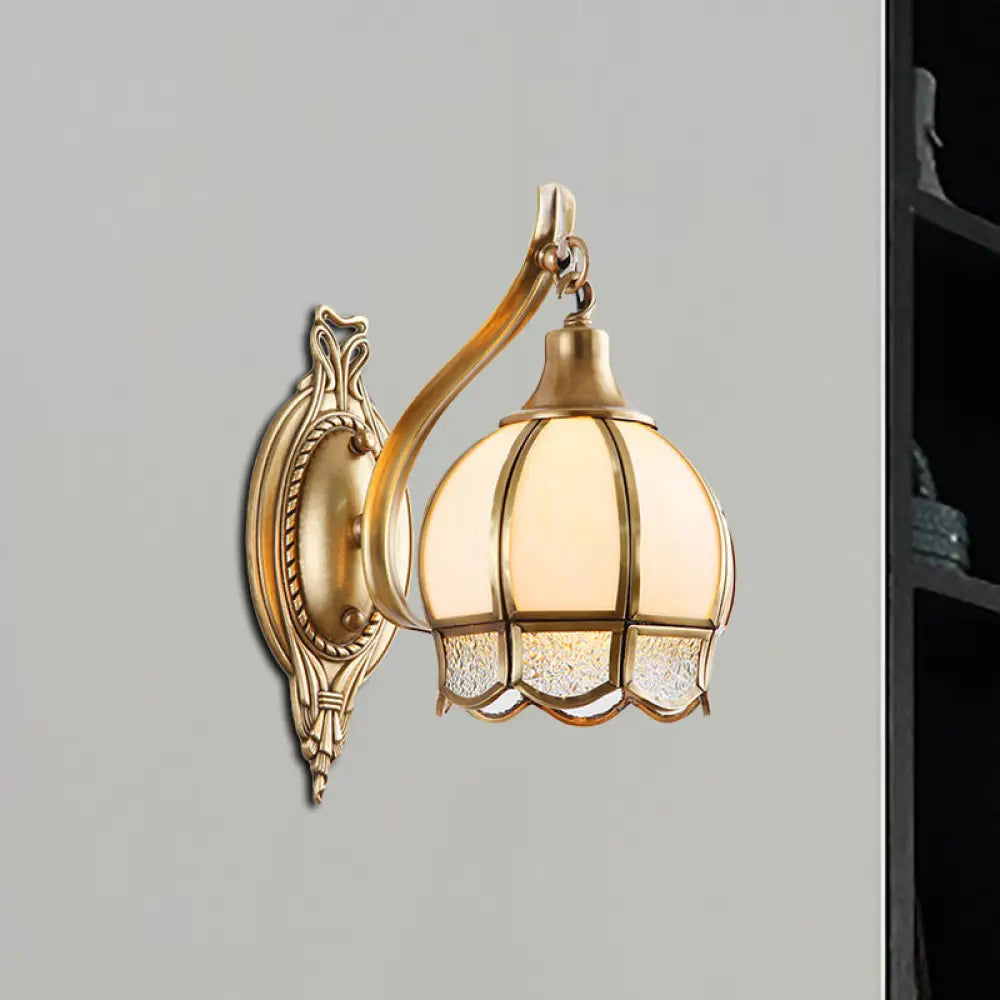 Brass Metal Floral Sconce - Traditional 1/2 Head Wall Light For Dining Room 1 /