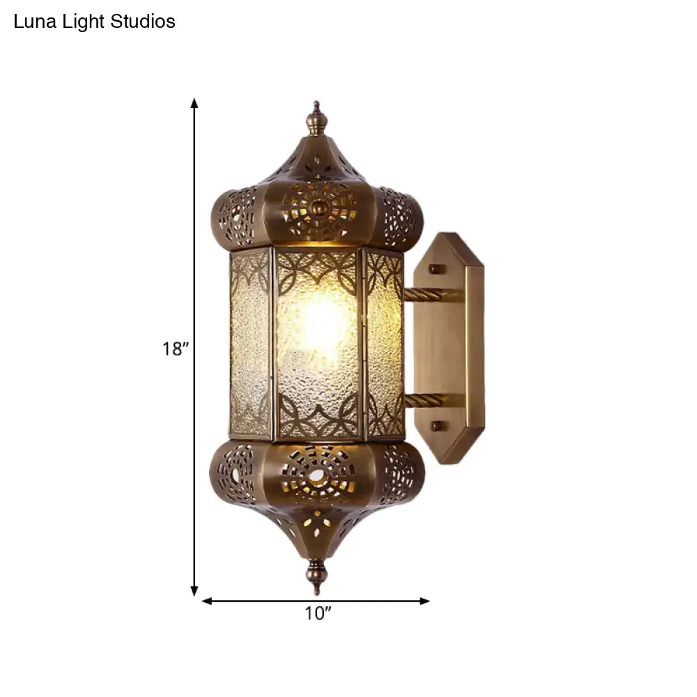 Brass Wall Lantern: Traditional Metal Sconce For Restaurant Lighting