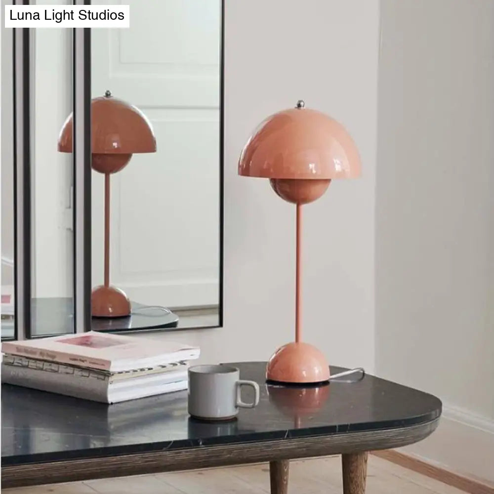 Bud Shaped Metallic Table Lamp With 2 Heads - Postmodern Style Nightstand Lighting