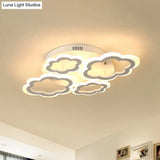 Cartoon Flush Mount Lighting: Cloud Living Room Light Fixture With Acrylic Panels White 4/8 Lights