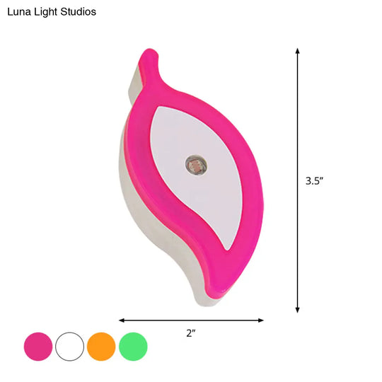 Cartoon Plug-In Led Night Lamp For Kids Room - Plastic Leaf Mini Wall Lighting In Green/Pink/White