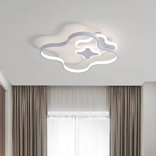 Cartoon Style Led Acrylic Clover Flush Ceiling Light With Warm/White - White Finish / Warm