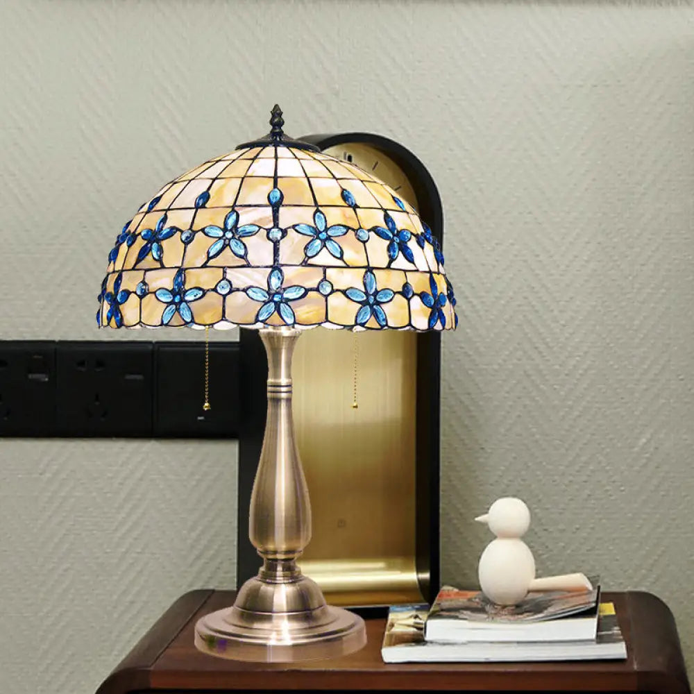 Caterina - Jewel Petals Night Stand Light: Tiffany-Style Shell Lamp With 2 Heads Gold