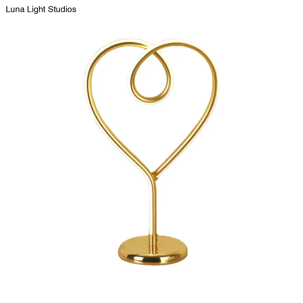 Charming Heart Nightlight Led Desk Lamp With Metal Pedestal For Bedroom