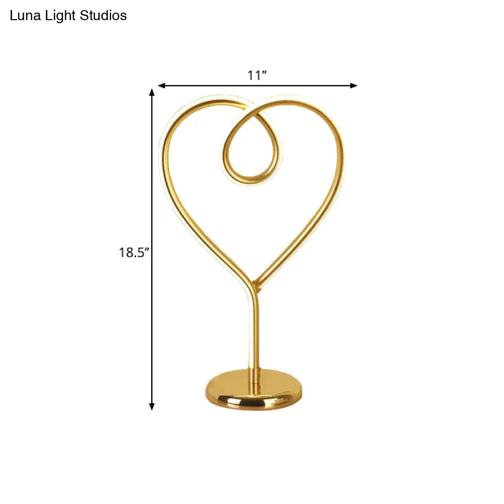 Charming Heart Nightlight Led Desk Lamp With Metal Pedestal For Bedroom