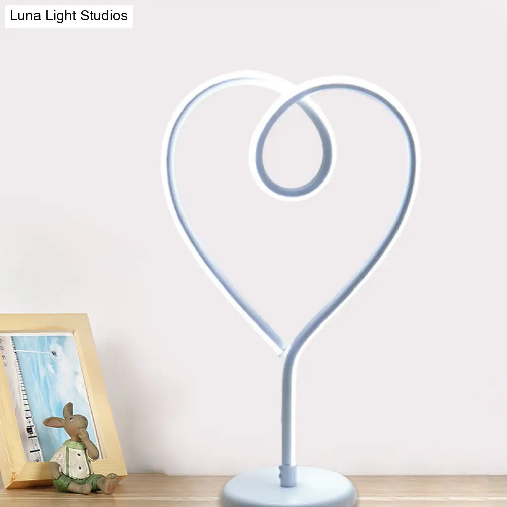 Charming Heart Nightlight Led Desk Lamp With Metal Pedestal For Bedroom