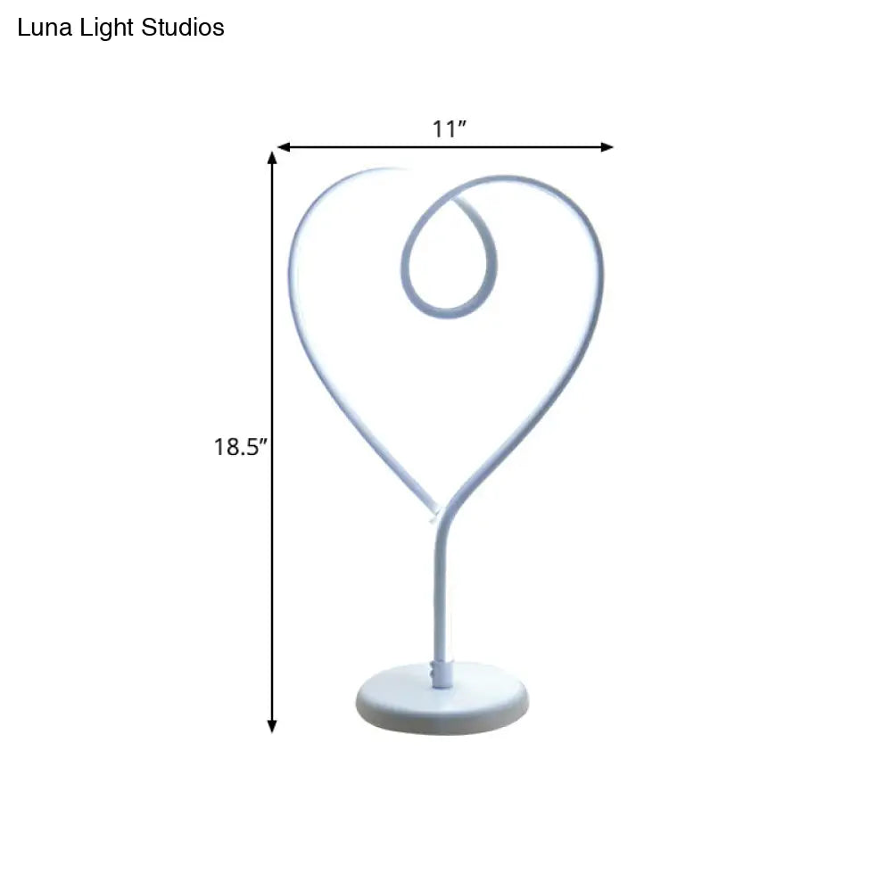 Charming Heart Nightlight Led Desk Lamp With Metal Pedestal For Bedroom