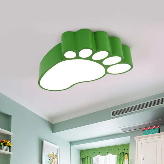 Child - Sized Flush Mount Led Ceiling Light In Metallic Finish - Perfect For Bedrooms Green / 18’