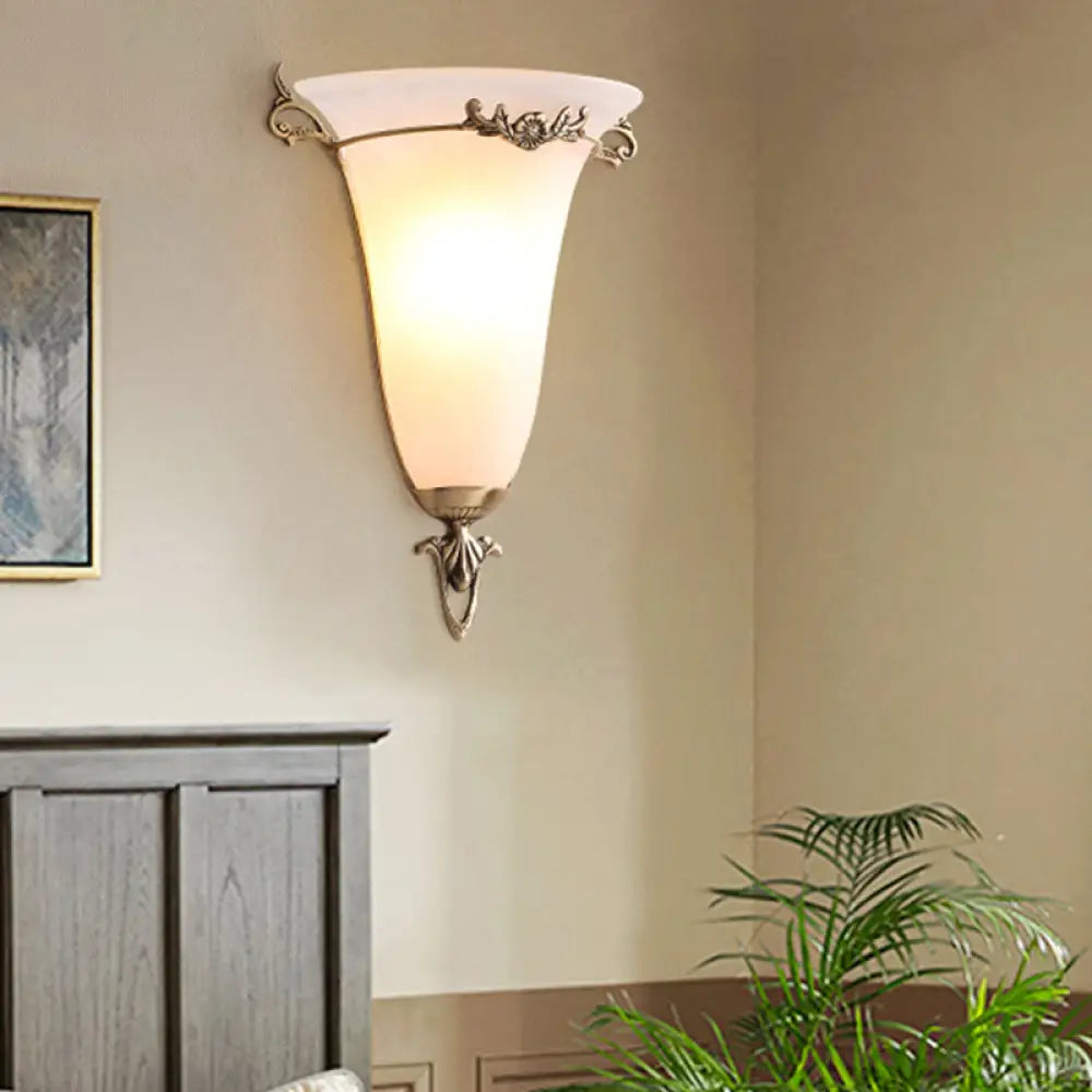 Classic Brass Wall Mounted Lamp With Frosted Glass Shade - Traditional Trumpet Design