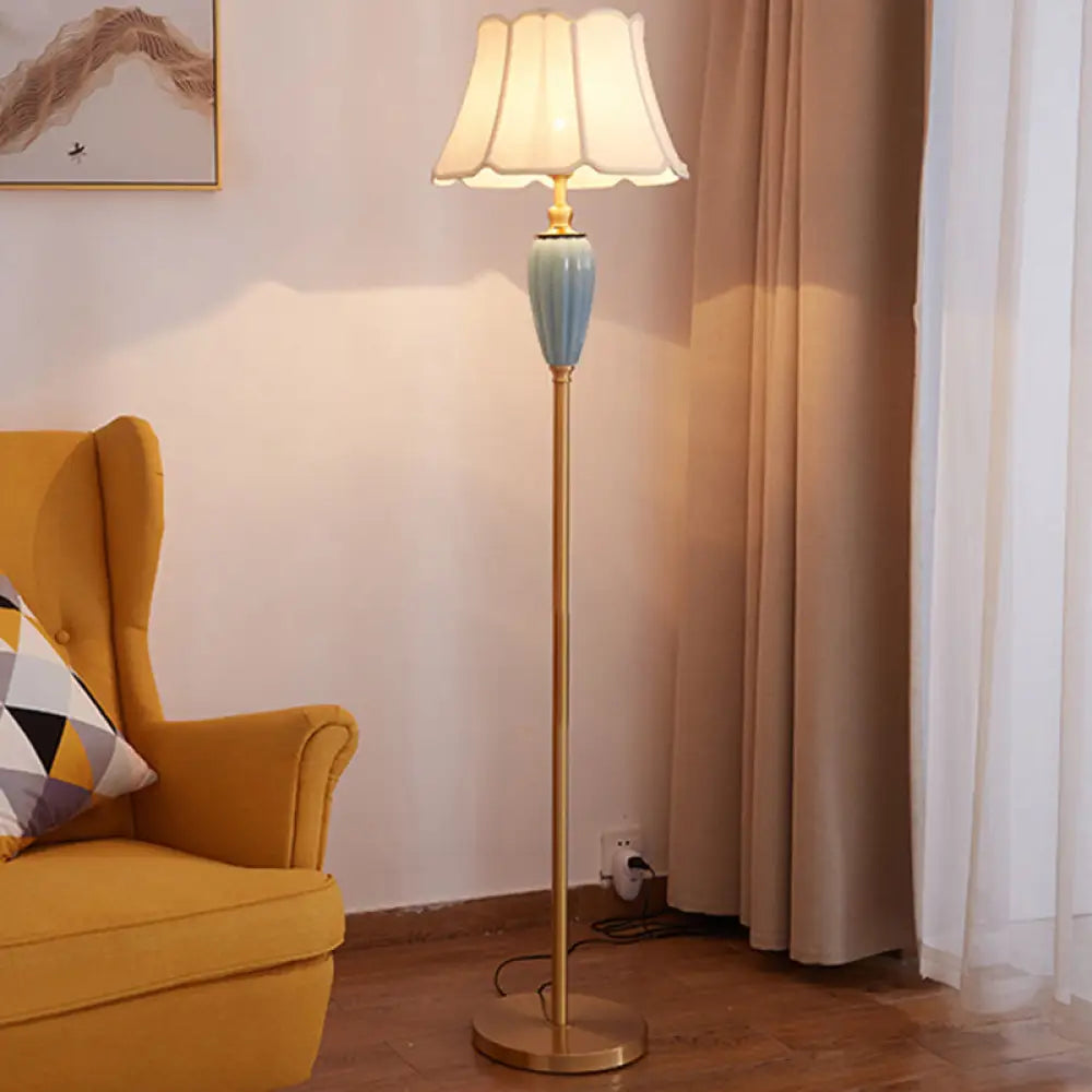 Classic Gold Fabric Floor Lamp With Tapered Shade - Ideal For Living Room / Brass C