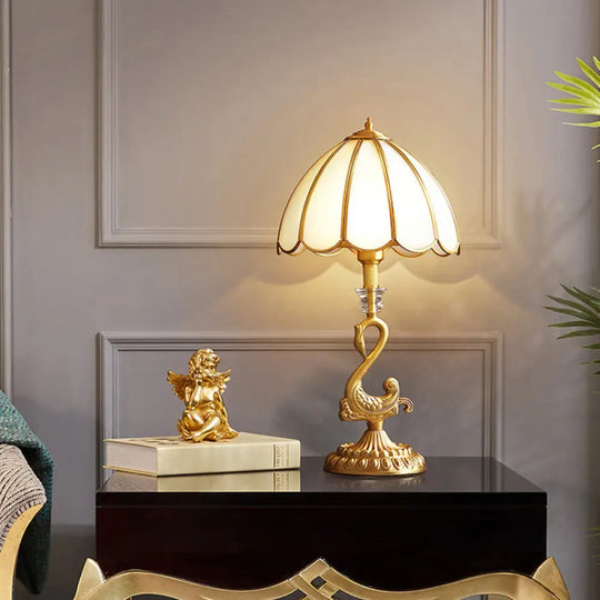 Classic Style Beveled Glass Scalloped Table Lamp With Brass Base For Bedside Nightstand