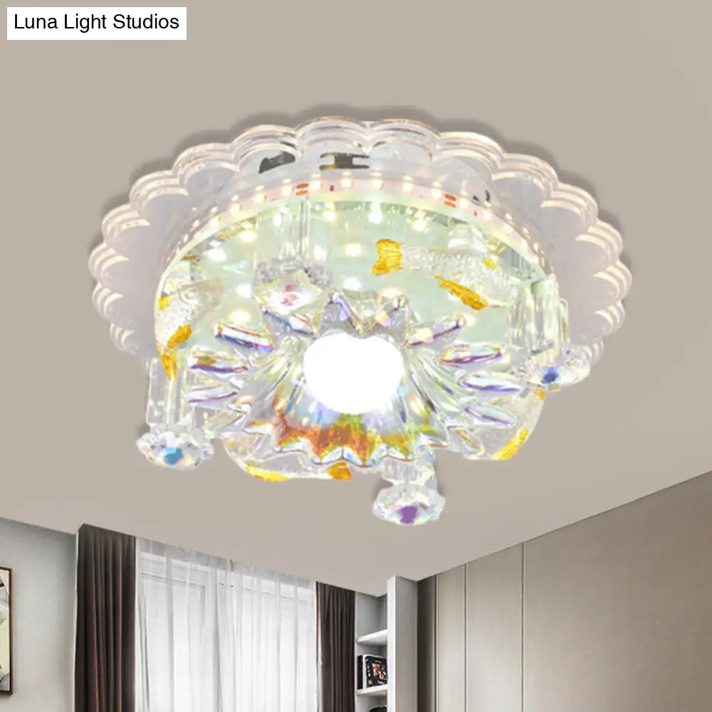 Clear Crystal 5-Light Flush Mount With Flower Shade - Minimal Design / Round