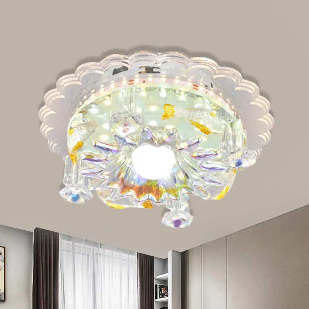 Clear Crystal 5-Light Flush Mount With Flower Shade - Minimal Design / Round