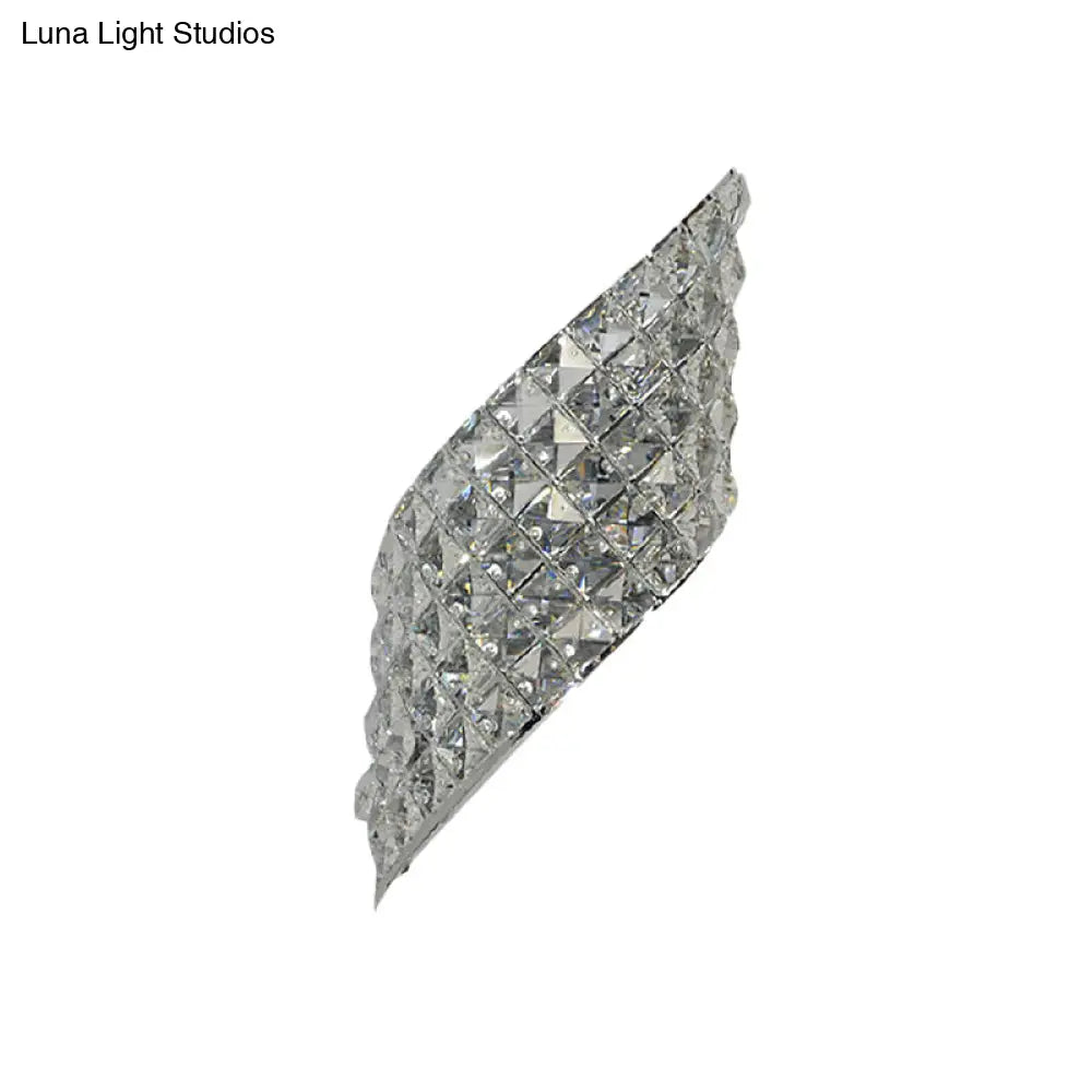 Clear Cut Crystal Sconce With Twisted Leaf Design And 4 Bulbs - Minimalistic Wall Mounted Lamp For