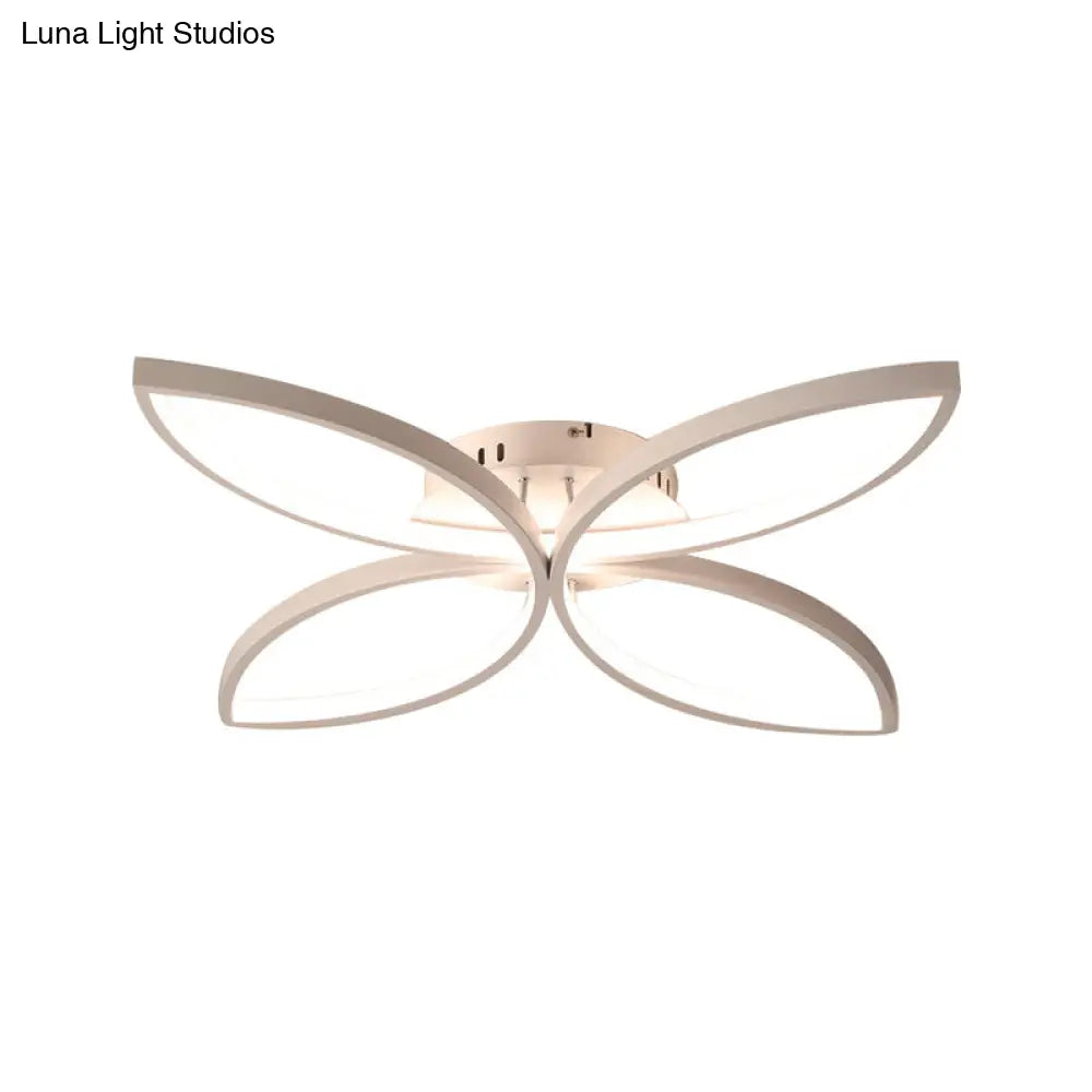 Clover Metallic Led Ceiling Light In Warm/White - Modern Semi Flush Mount 23’/29’ Wide