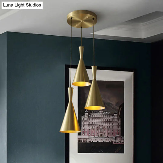 Cluster Horn Pendant Antiqued Metal Hanging Lamp With Black/Gold Finish - 3 Lights For Kitchen