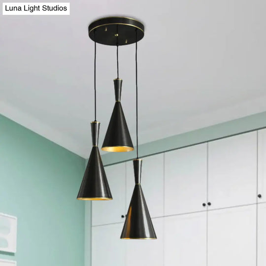 Cluster Horn Pendant Antiqued Metal Hanging Lamp With Black/Gold Finish - 3 Lights For Kitchen