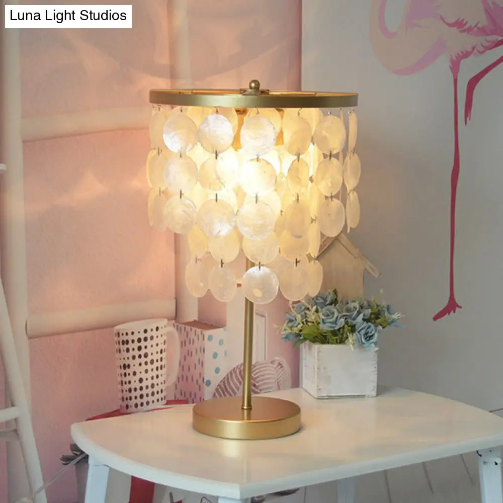 Coastal Style 2-Layer Shell Table Lamp 2-Bulb Night Light For Girls Bedroom In Gold