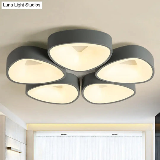 Coconut Shell Flush Light Fixture - Grey Nordic Ceiling Lamp (3/5 Lights) In White/Warm/Natural 5 /