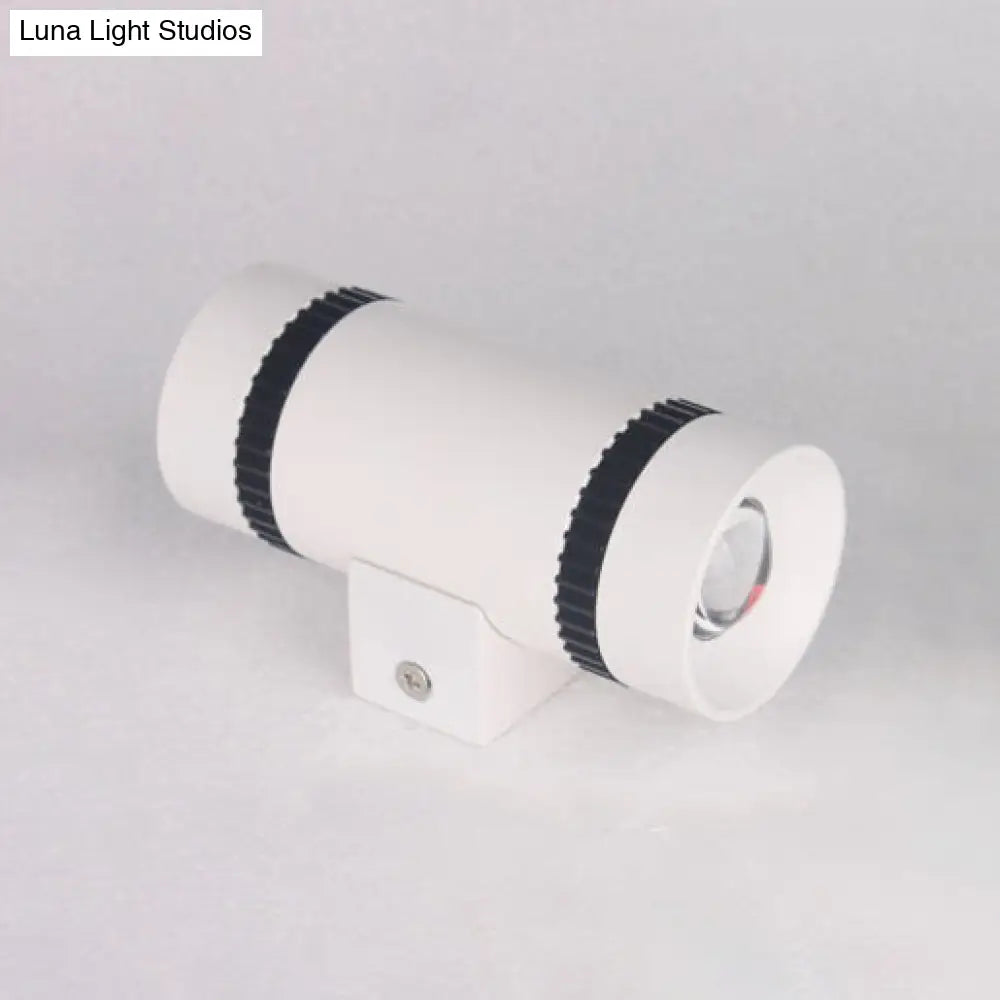 Contemporary 2-Head White Cylinder Wall Light Sconce - Outdoor Aluminum Lamp