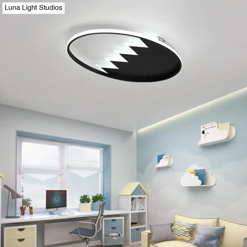 Contemporary Acrylic Round Ceiling Light 22/26 Wide Black/White Led Flush Mount Fixture With Remote