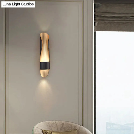 Contemporary Black Led Metal Wall Sconce With Twisted Tube Design