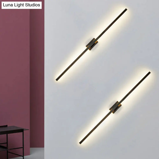 Contemporary Black Led Wall Sconce For Corridor - Linear Metal Design