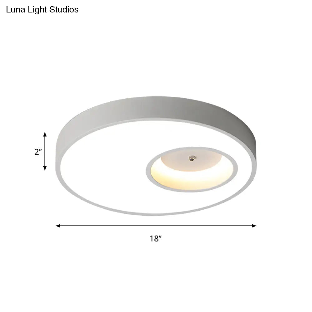 Contemporary Black/White Round Ceiling Flush Light 18’/23.5’ Wide - Led Acrylic Lighting For