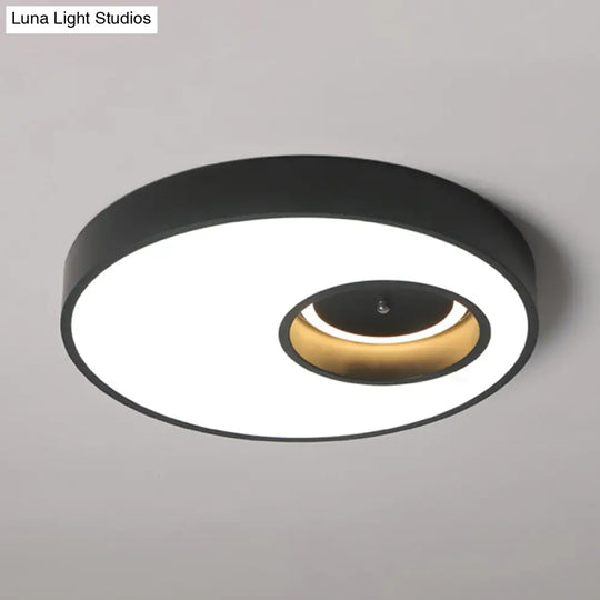 Contemporary Black/White Round Ceiling Flush Light 18’/23.5’ Wide - Led Acrylic Lighting For