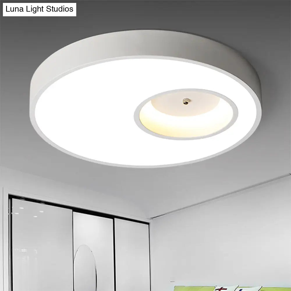 Contemporary Black/White Round Ceiling Flush Light 18/23.5 Wide - Led Acrylic Lighting For