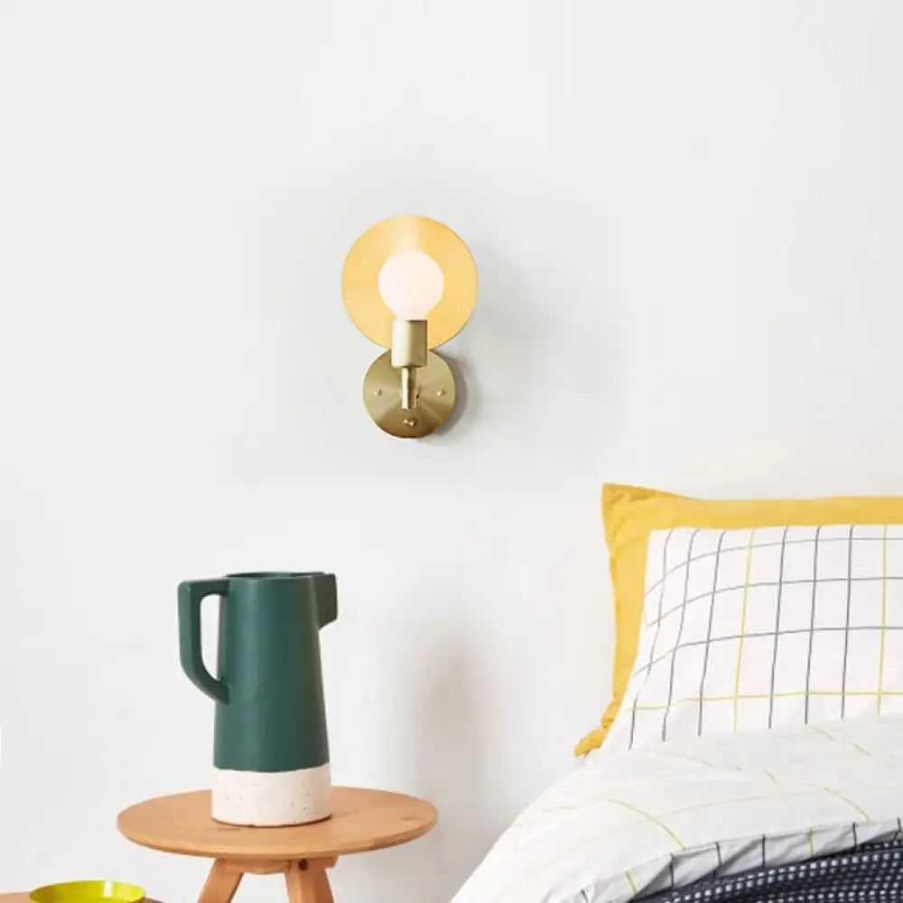 Contemporary Brass Saucer Wall Light - Ideal For Bookstore Market