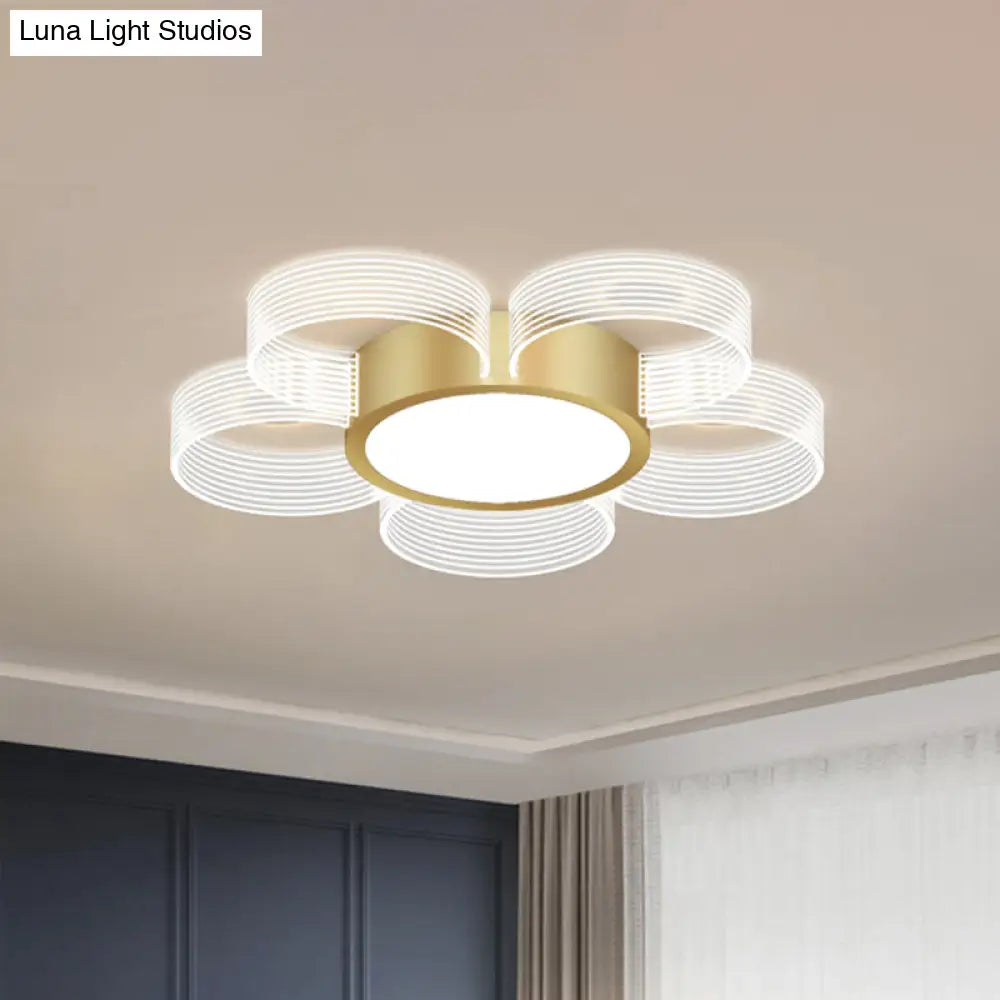 Contemporary Circle Ceiling Light: Acrylic 3/4/5 Bulbs Flush Mount Gold Finish