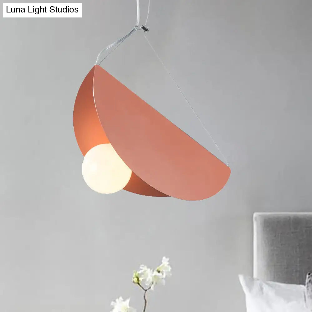 Contemporary Curved Hanging Pendant Light - Black/Grey Metal Suspension For Bedroom