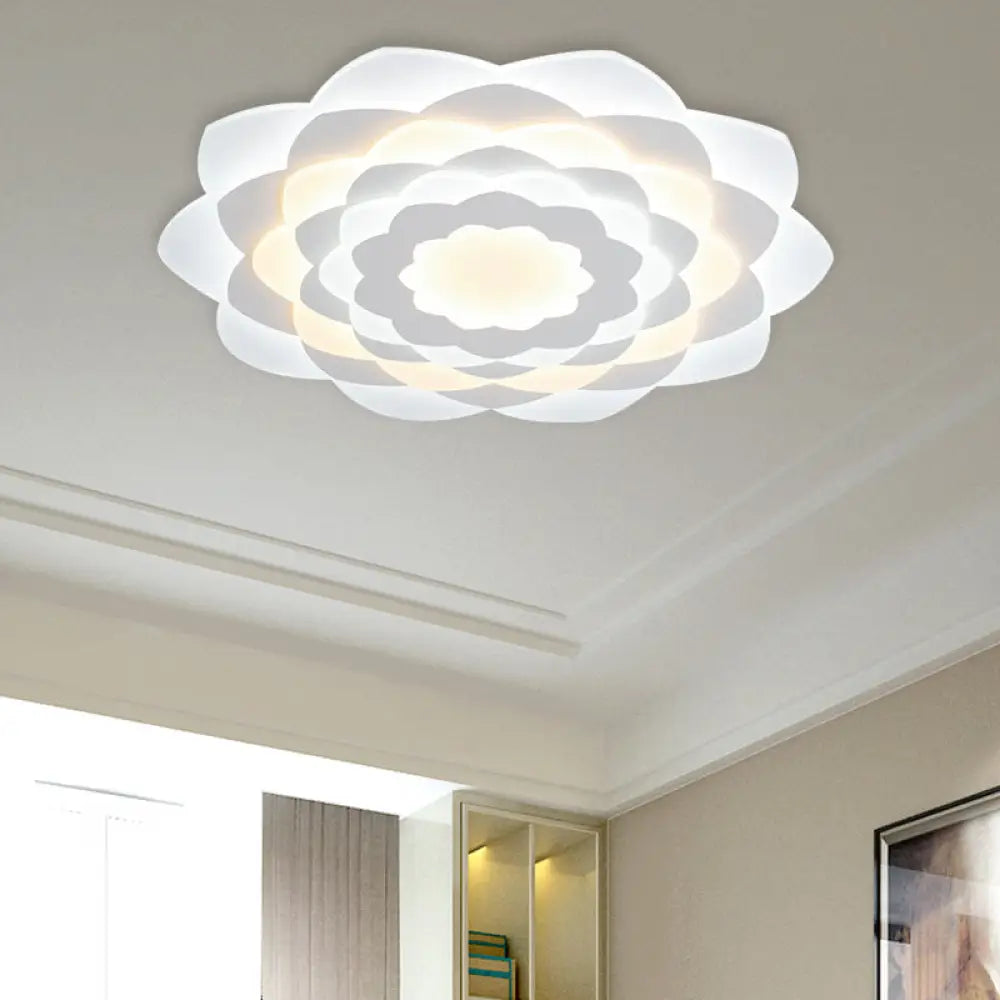 Contemporary Flower - Shaped Led Flushmount Ceiling Light For Bedroom - 16’/19.5’ Wide White / 16’