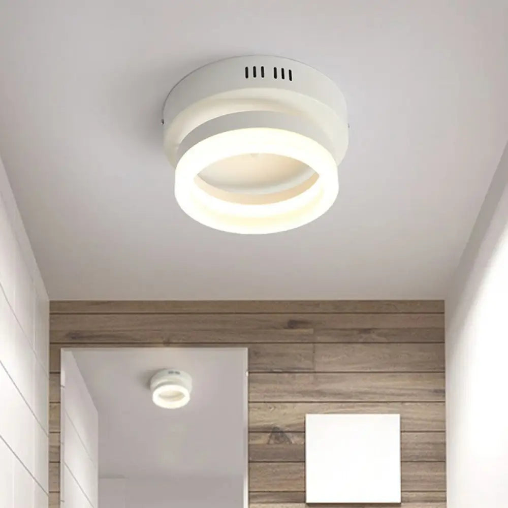 Contemporary Geometric Led Flush Mount Ceiling Light In White For Hallways / Round