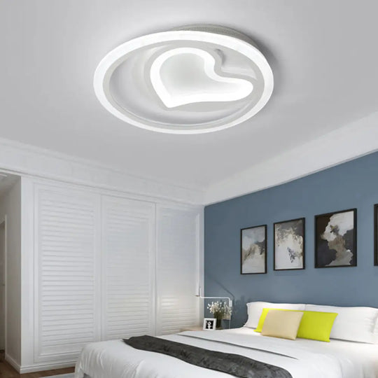 Contemporary Heart-Shaped Led Flush Mount Light For Cafe And Bedroom White / 14’
