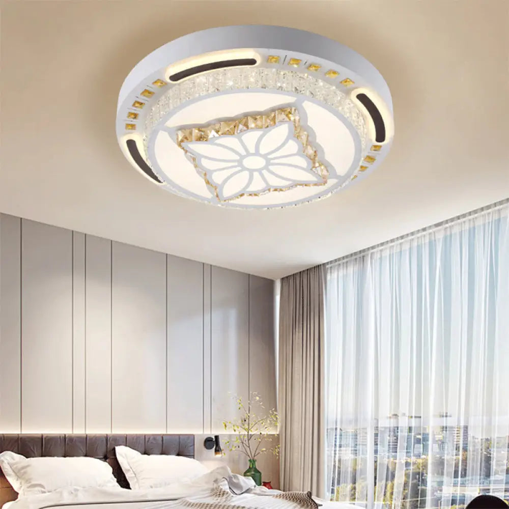 Contemporary Led Crystal Shaded Flush Ceiling Light - 23.5’/31.5’ W White / 23.5’