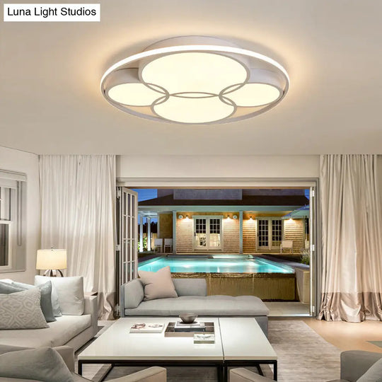 Contemporary Led Flush Mount Ceiling Light With Frosted Diffuser White / Warm
