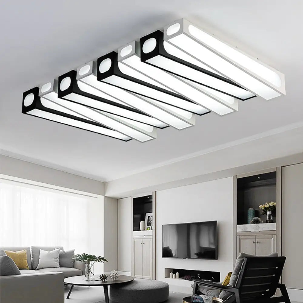 Contemporary Led Linear Flush Mount Ceiling Light In Black And White For Foyer / 35.5’