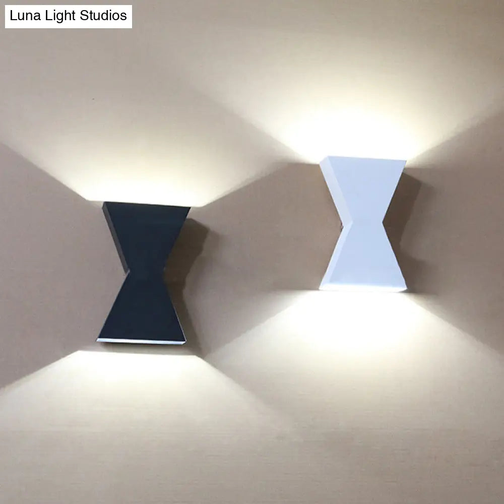 Contemporary Led Metal Wall Lamp With Black/White Hourglass Shade And White/Warm Lighting