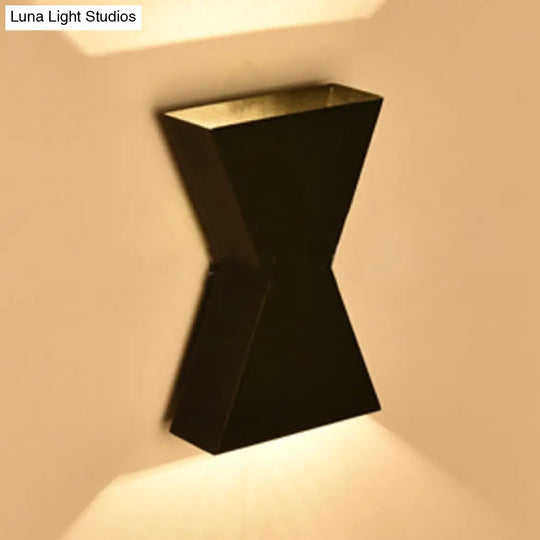 Contemporary Led Metal Wall Lamp With Black/White Hourglass Shade And White/Warm Lighting