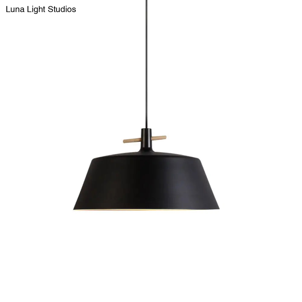 Contemporary Metallic Pendant Lamp With Shade - Black/White